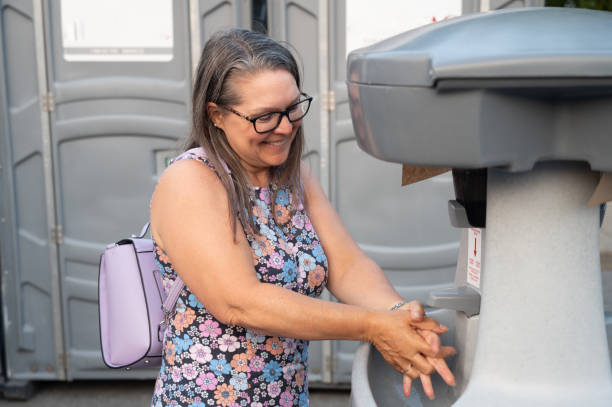 Best Luxury portable toilet rental  in Walker, LA